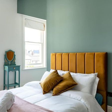Stylish Beachfront Apartment, Sweeping Ocean Views And Luxury Touches Herne Bay Εξωτερικό φωτογραφία