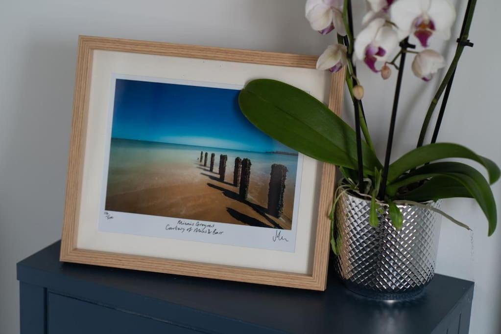 Stylish Beachfront Apartment, Sweeping Ocean Views And Luxury Touches Herne Bay Εξωτερικό φωτογραφία